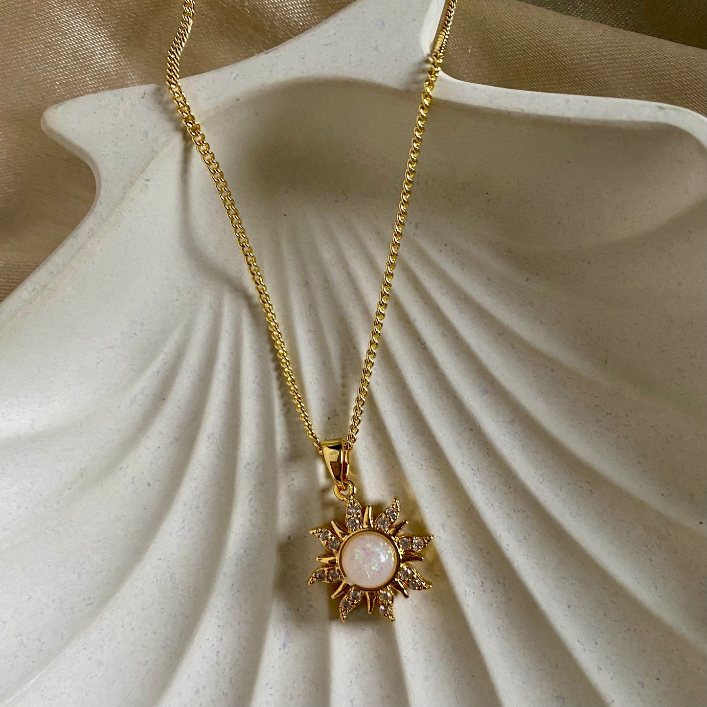 Cadena sol estilo rapunzel