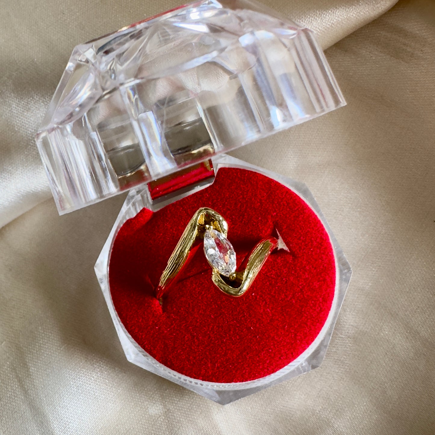 Anillo Marylin