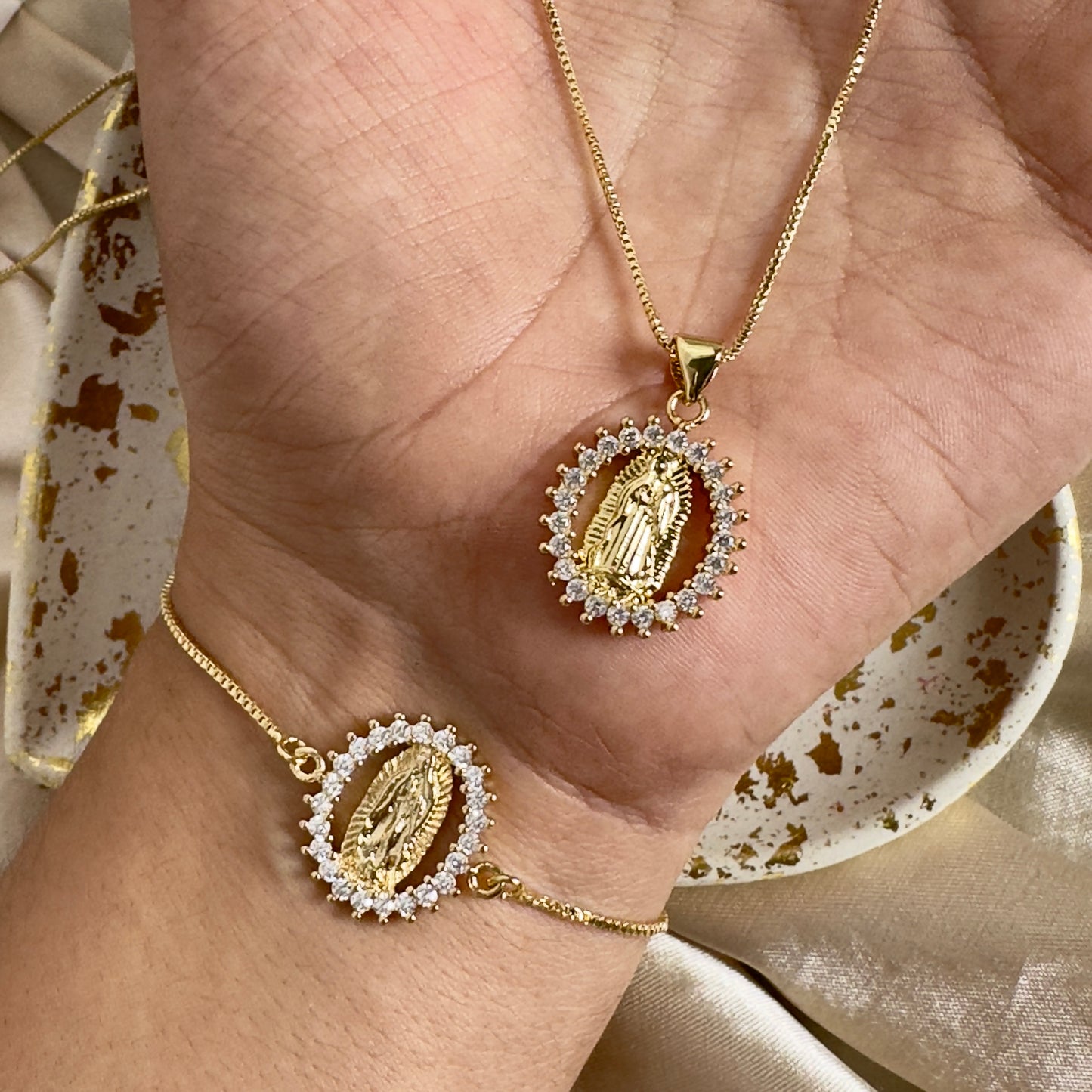 Set virgen ovalada