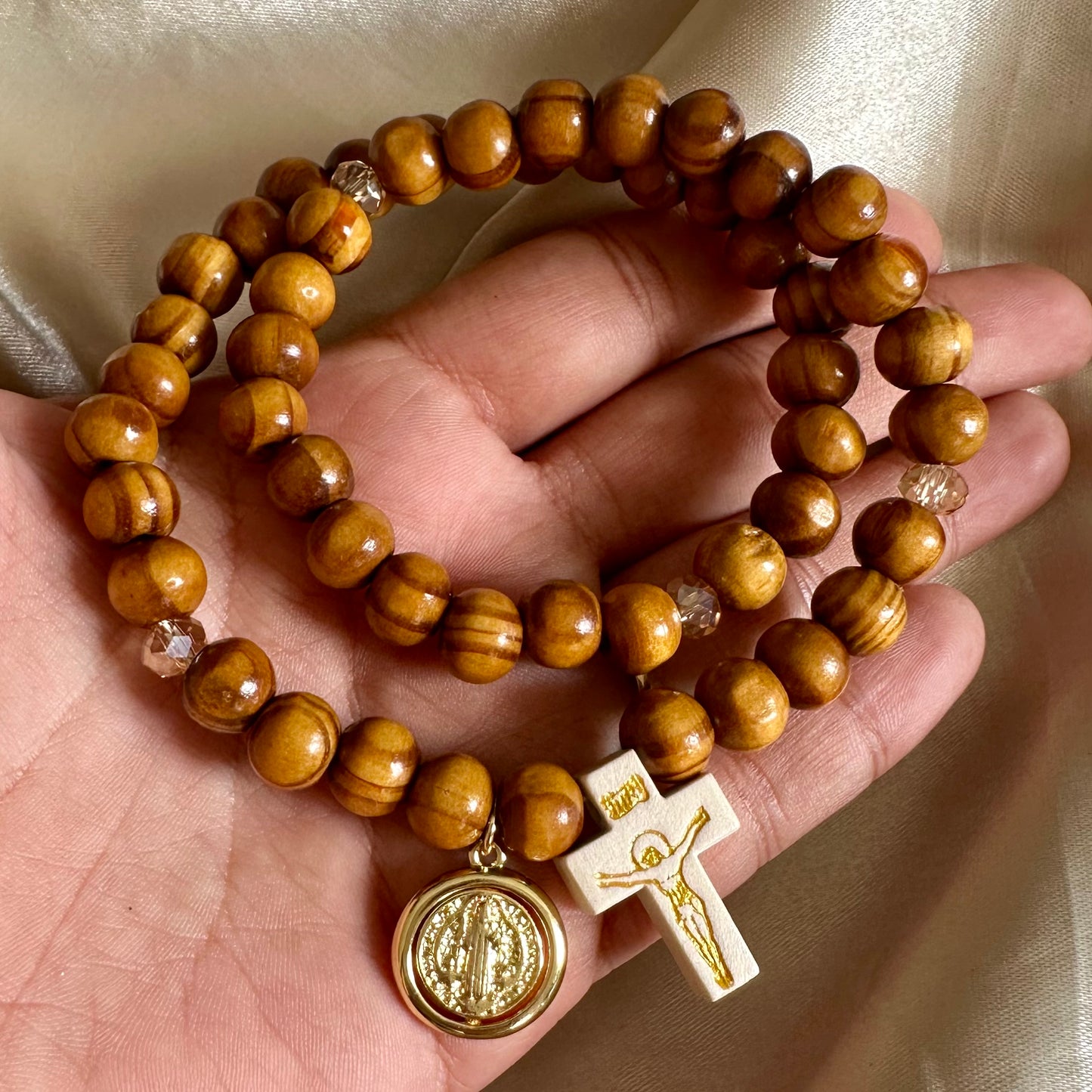 Rosario de mano S Benito madera