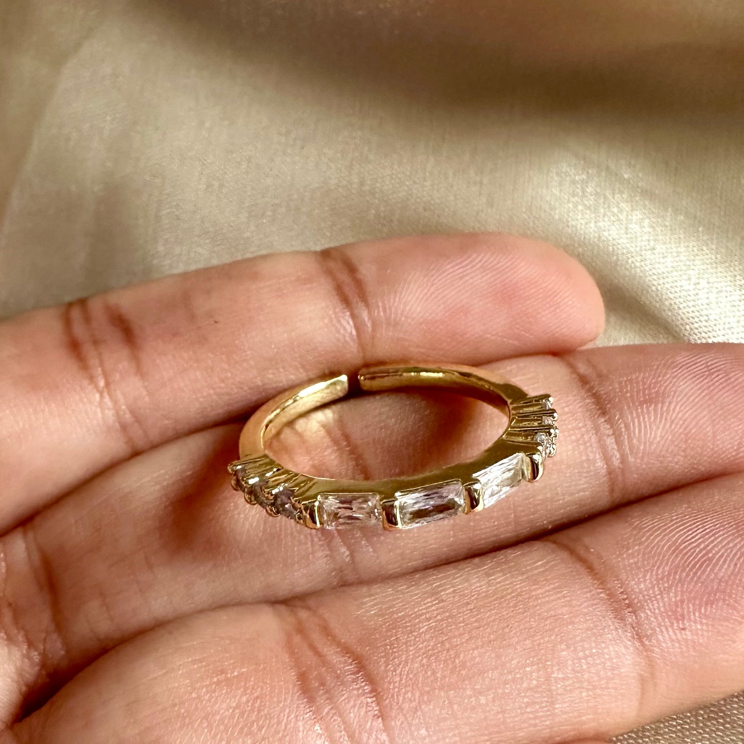 Anillo circon rectangular
