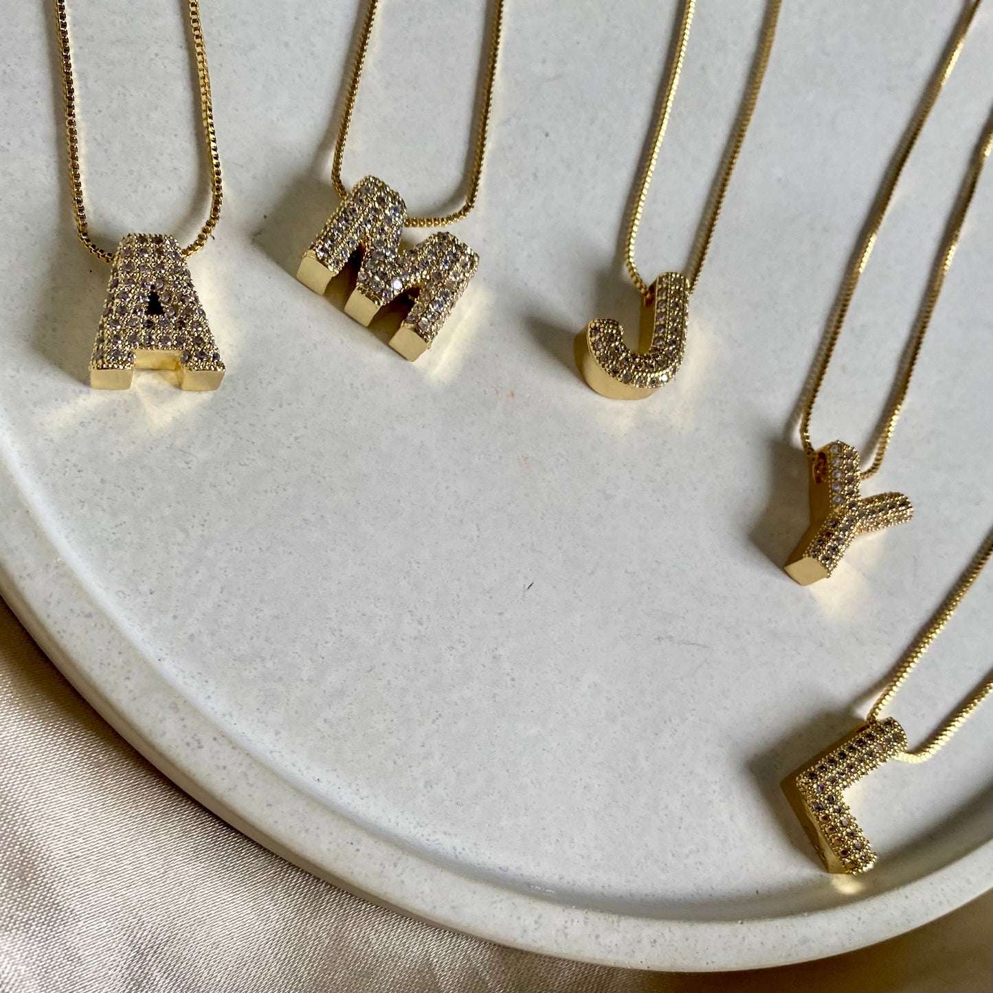 Cadena inicial circones mediana