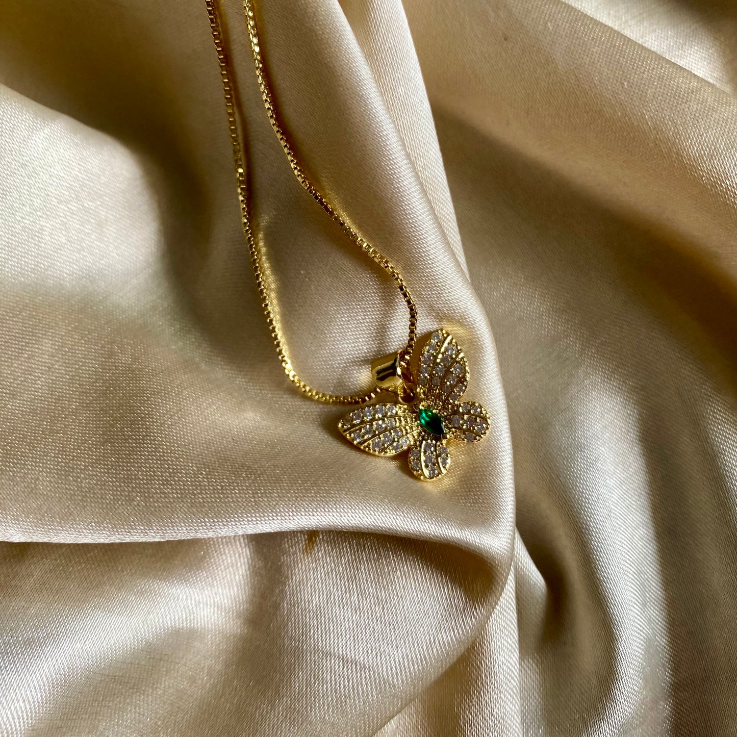 Cadena Mariposa circon esmeralda