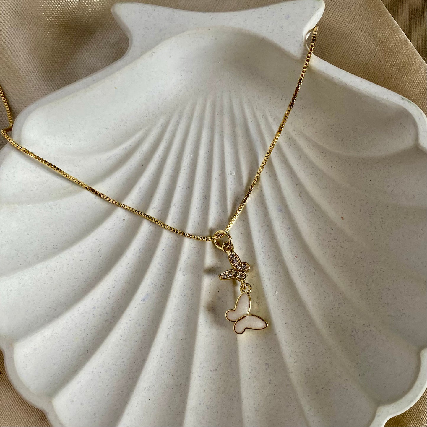 Cadena mariposa doble