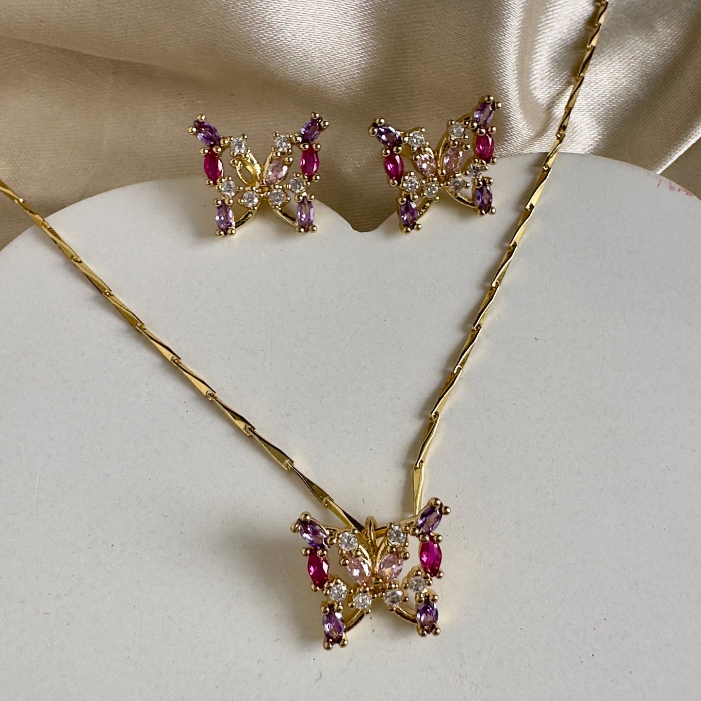 Set mariposa violeta rosa