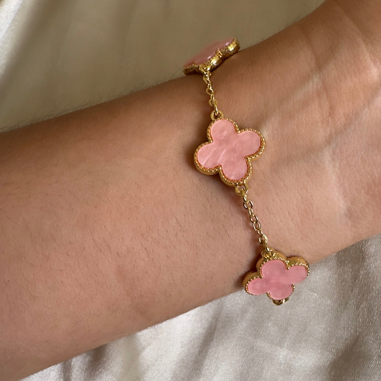 Pulsera trébol rosa