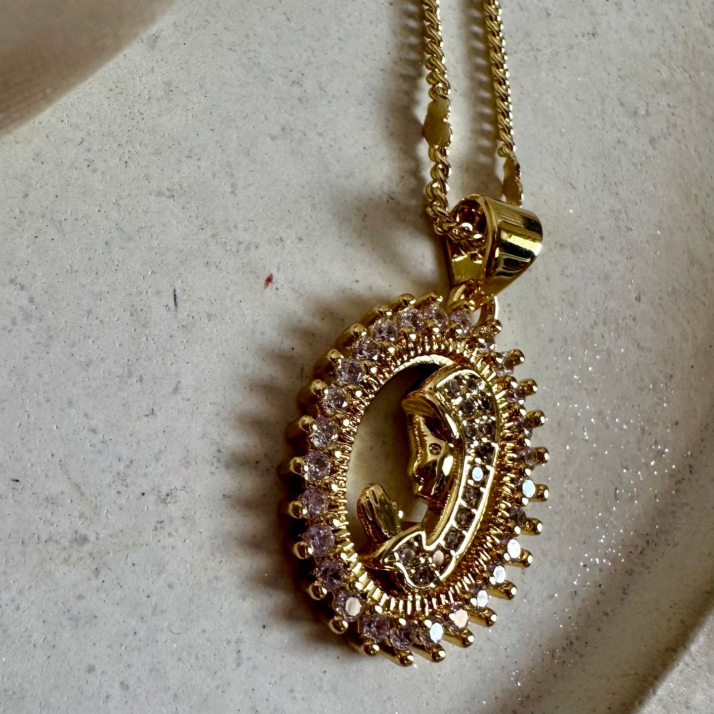 Cadena corazones virgen