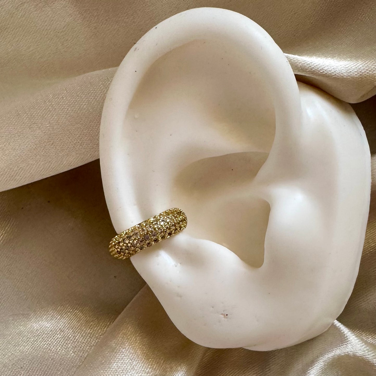 Earcuffs microcircones
