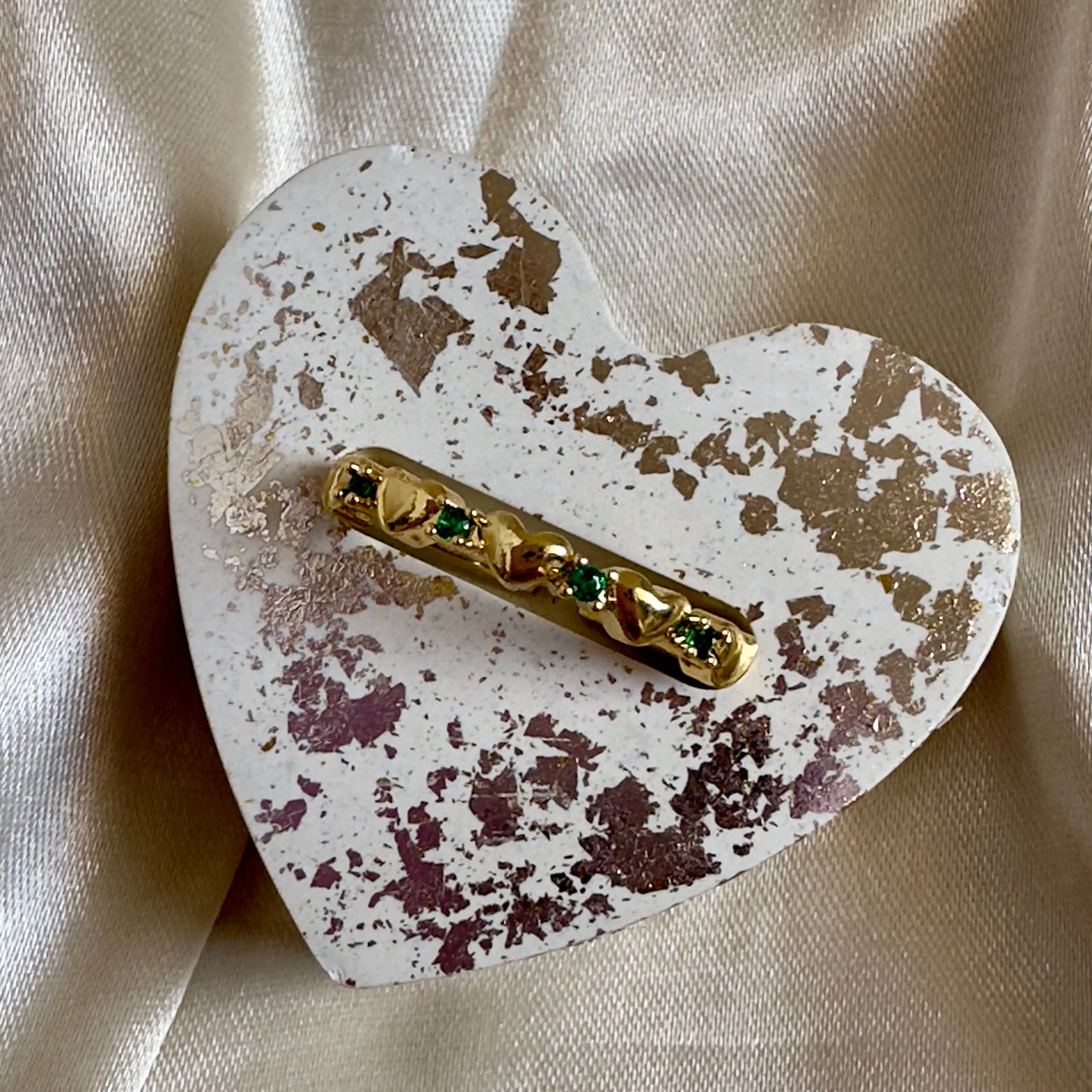 Anillo corazones verde