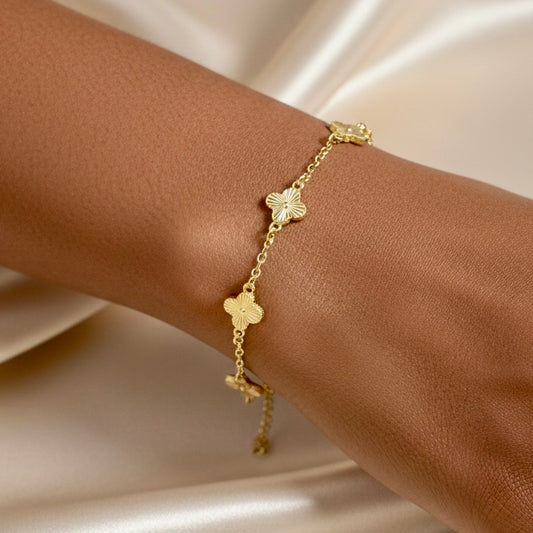 Pulsera mini trebol dorado