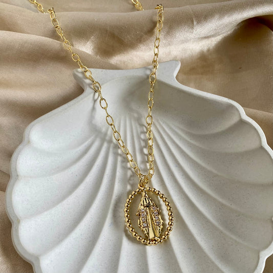Cadena medalla virgen María