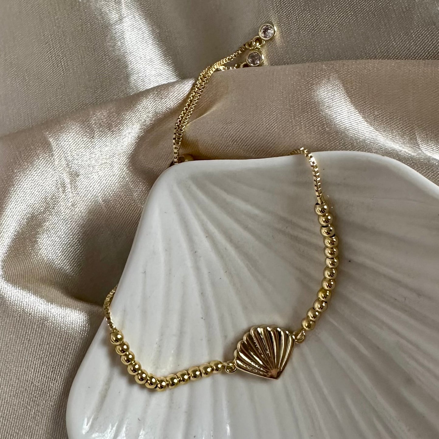 Pulsera conchita de mar