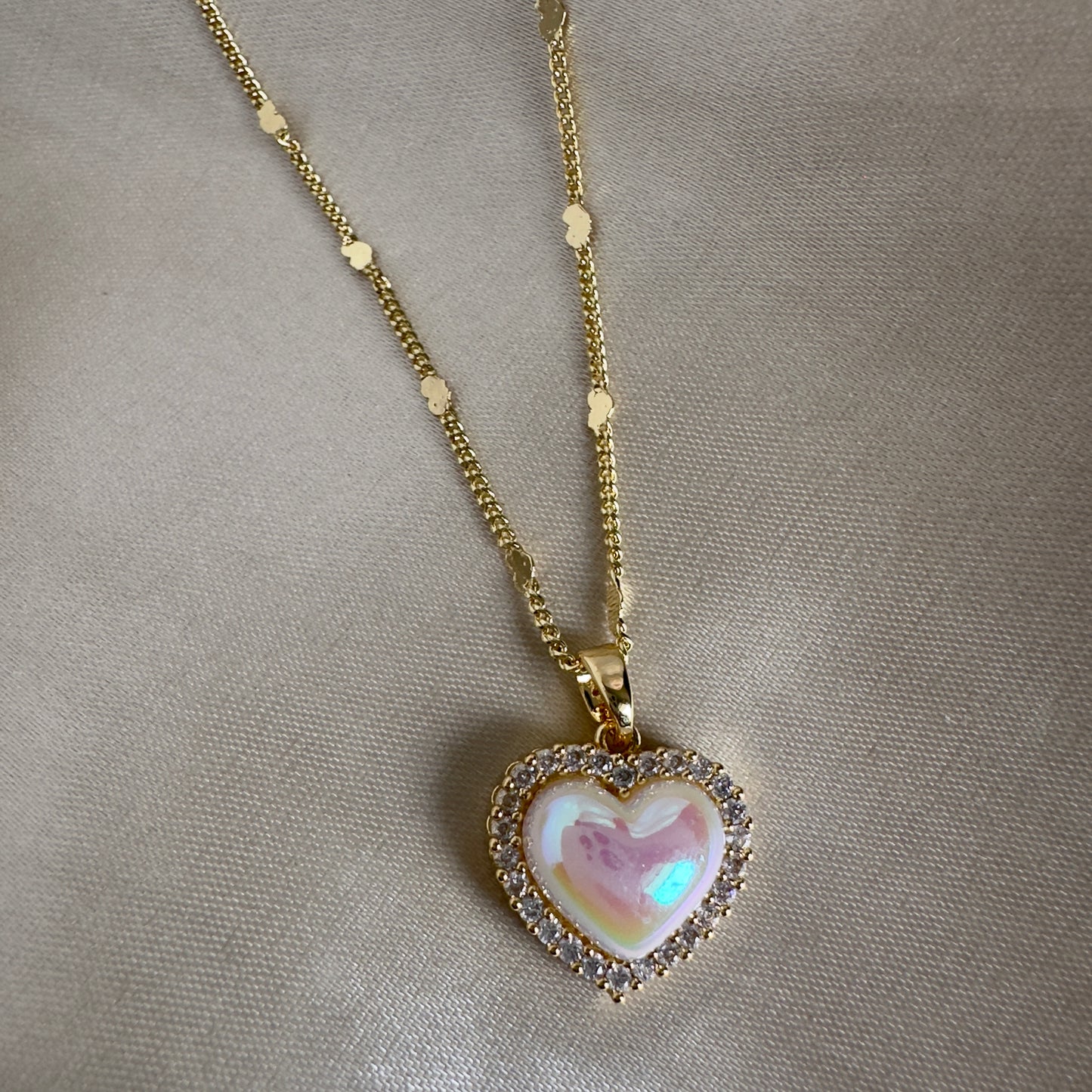 Cadena corazón tornasol