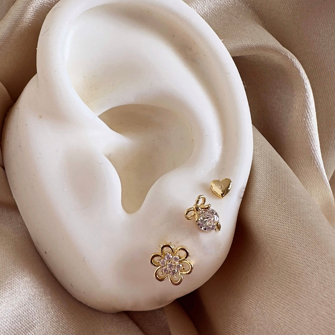 Set topitos flor lacito corazón