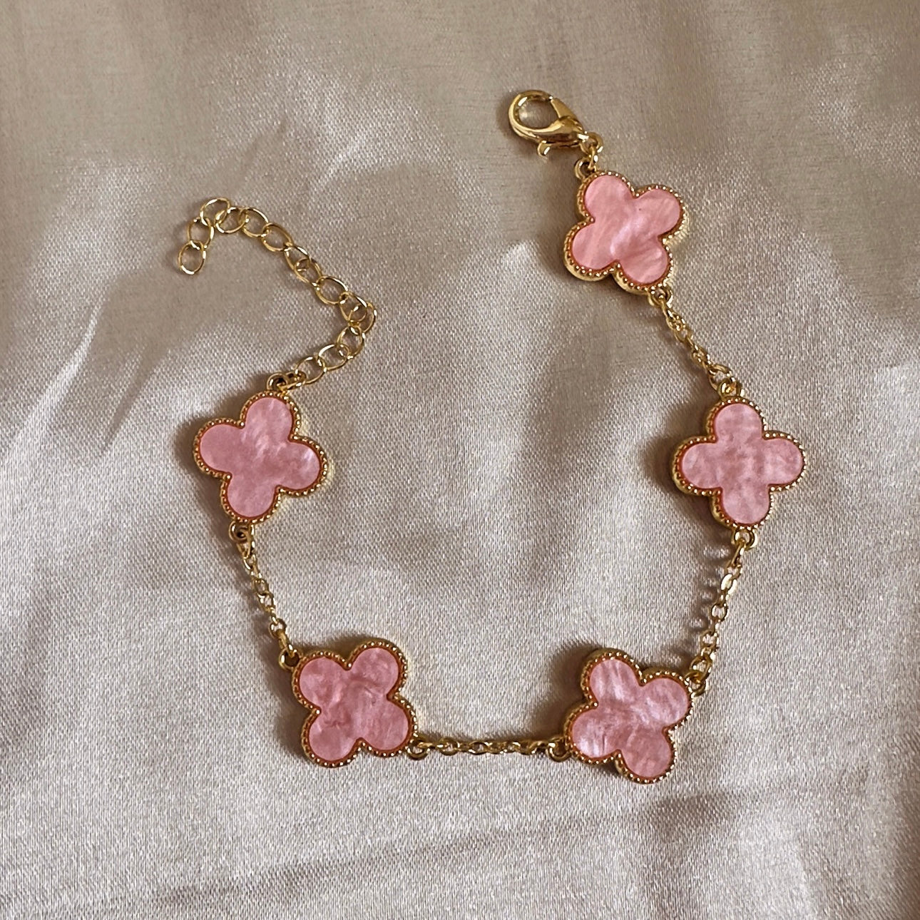 Pulsera trébol rosa