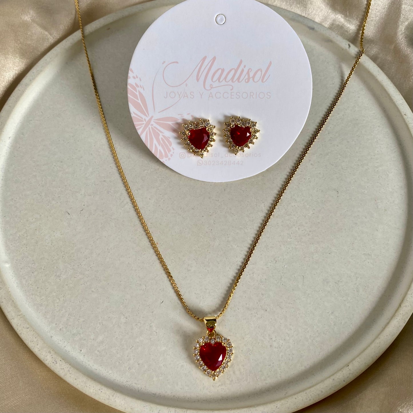 Set corazón circones rojo