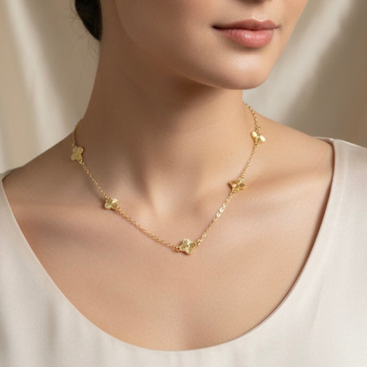 Collar mini trébol dorado