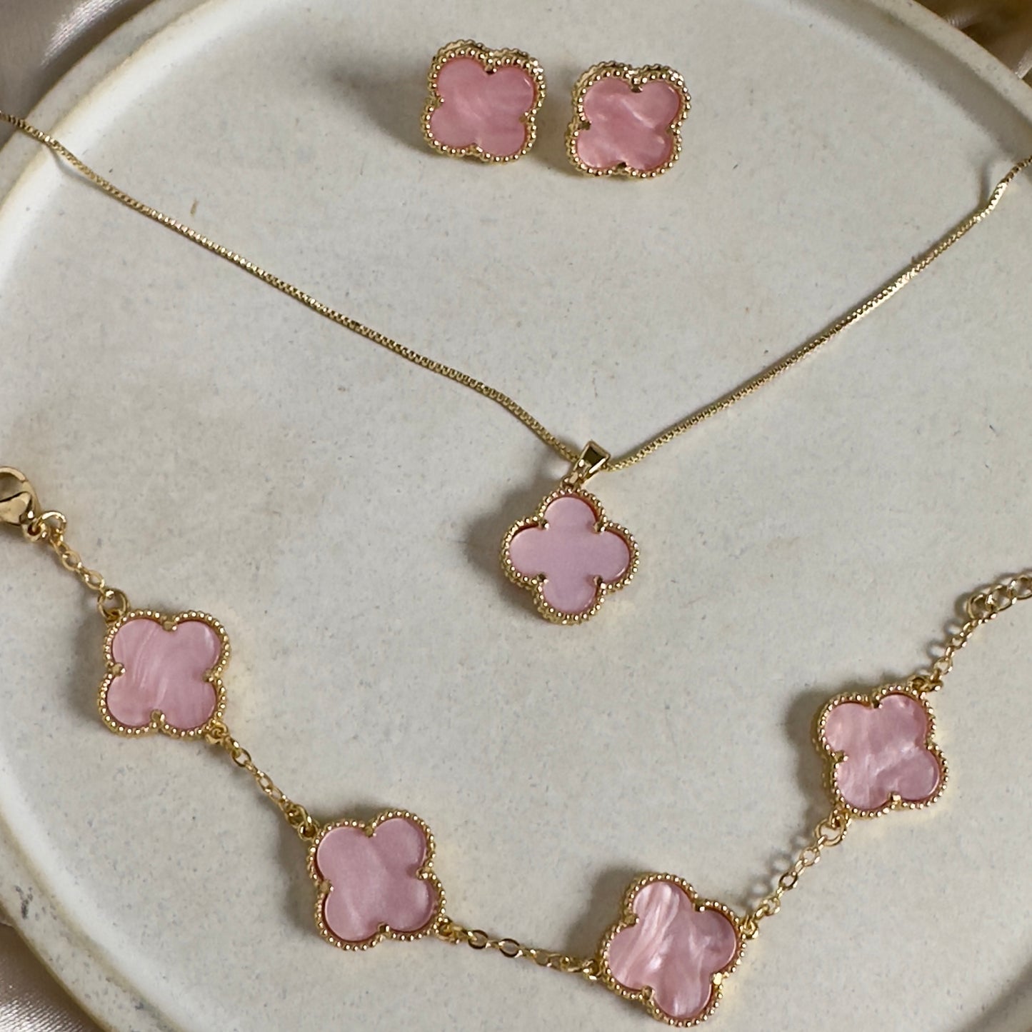 Set trébol rosa 3 piezas