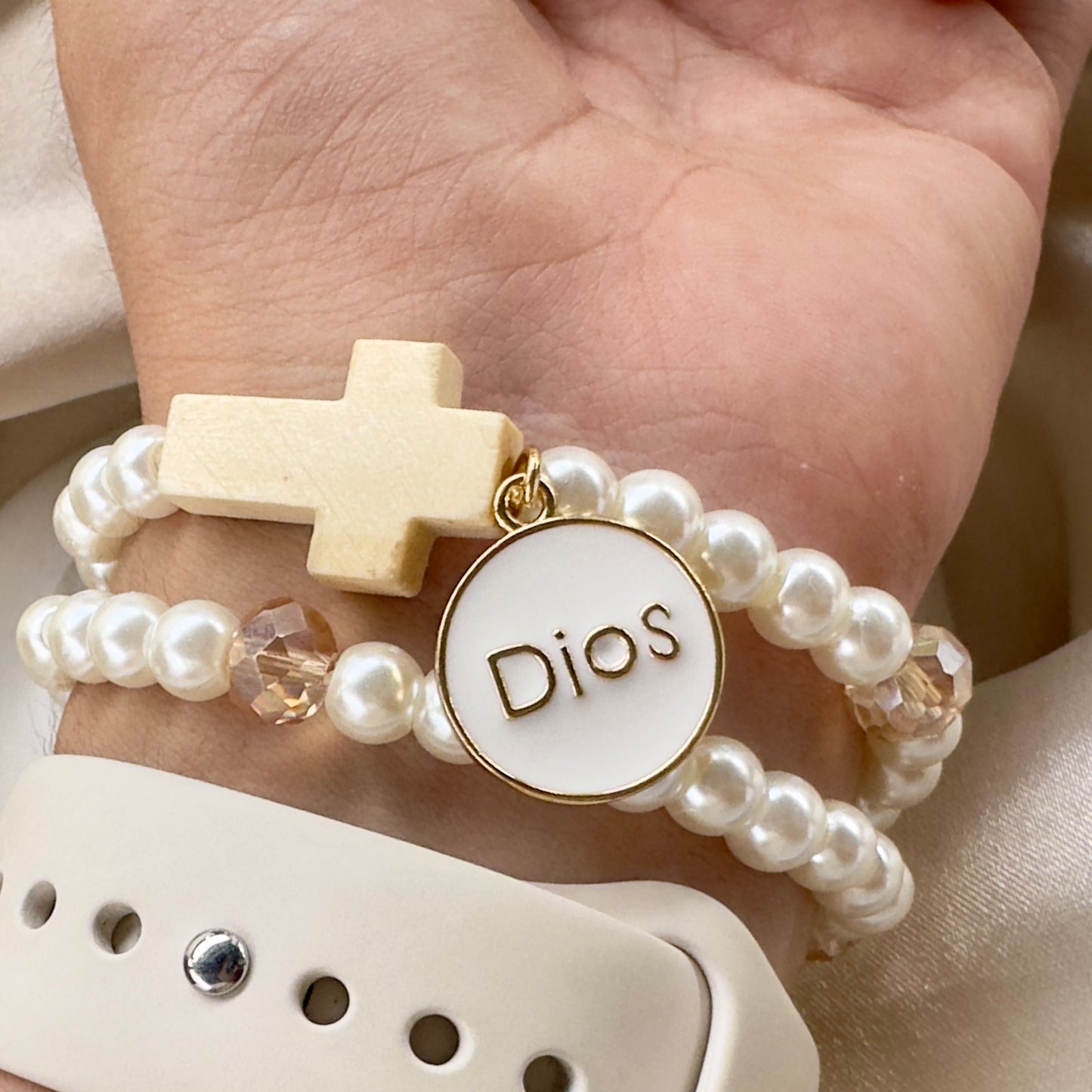Rosario de mano perla Dios