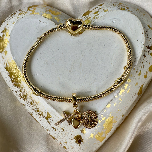 Pulsera broche corazón san Benito