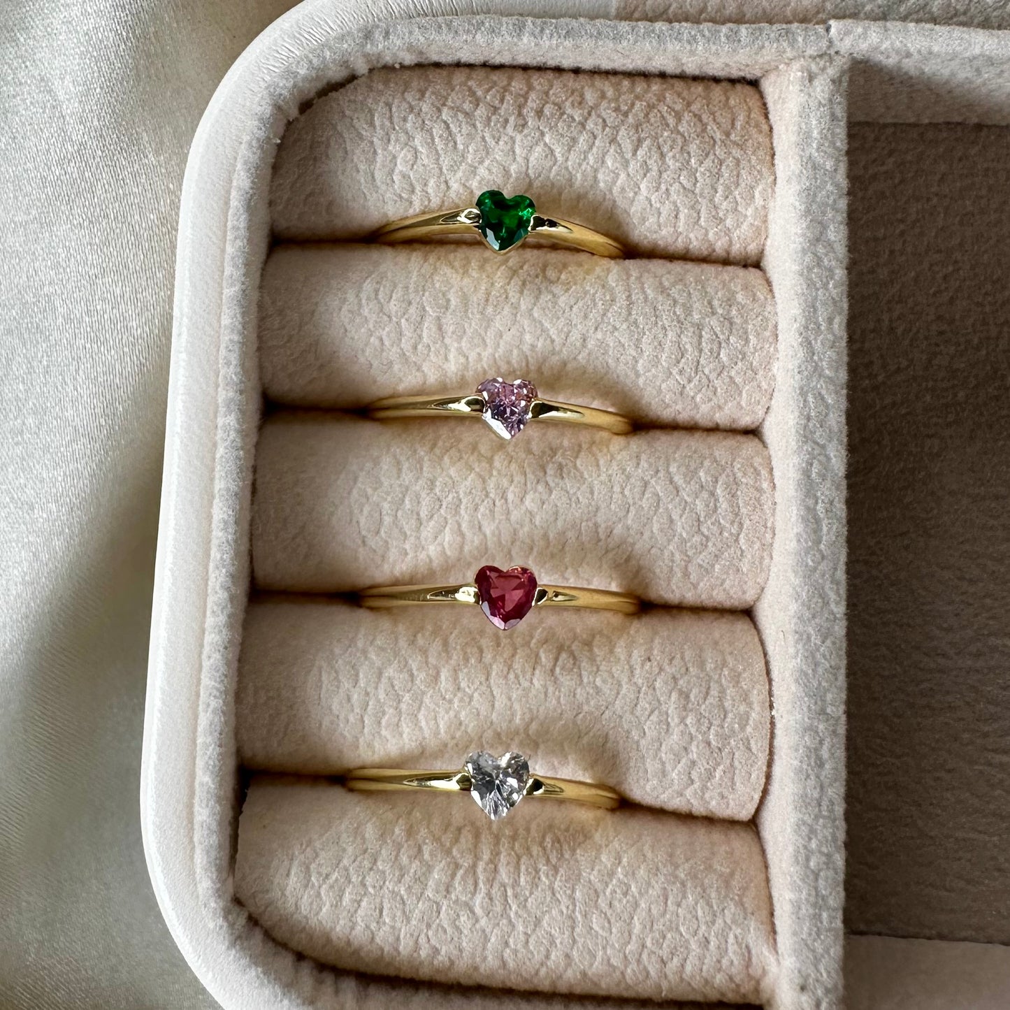 Anillo mini corazón