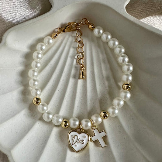Pulsera perlas Dios y cruz