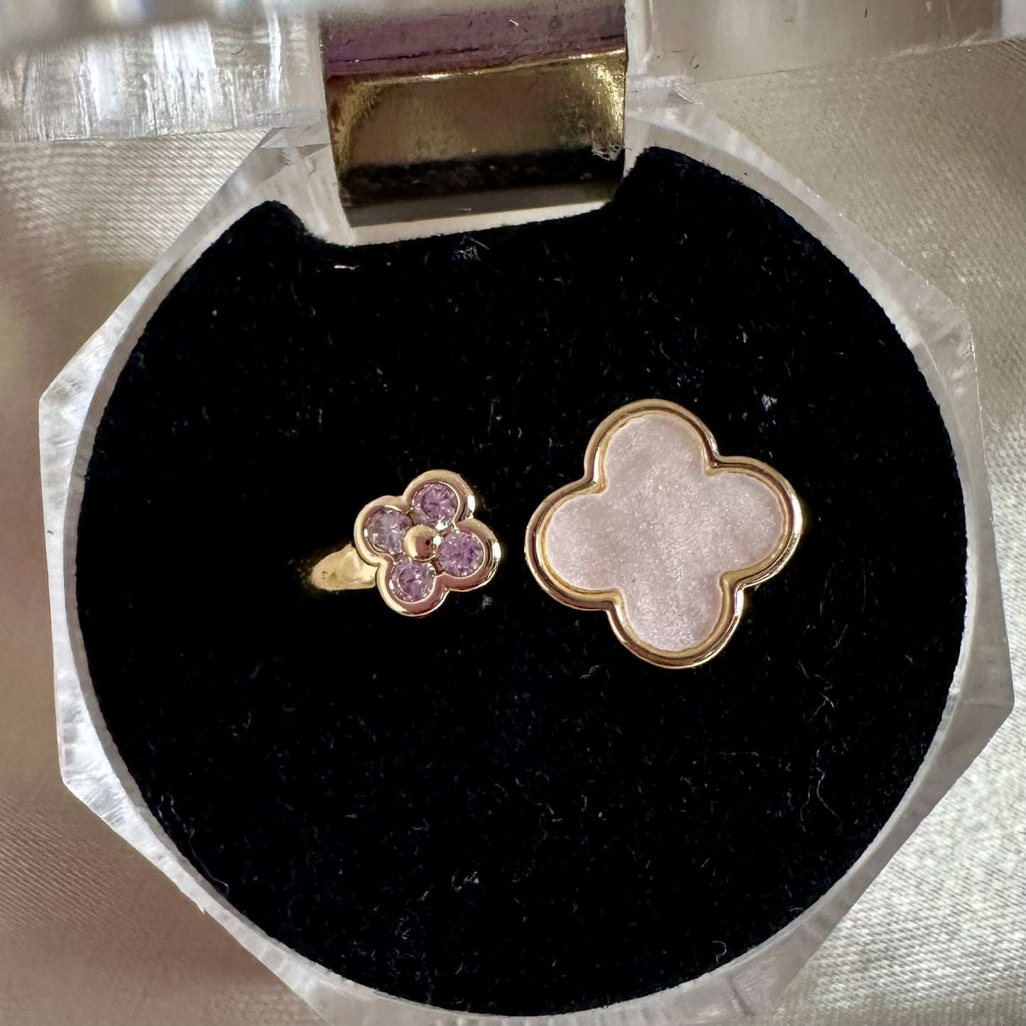 Anillo clover