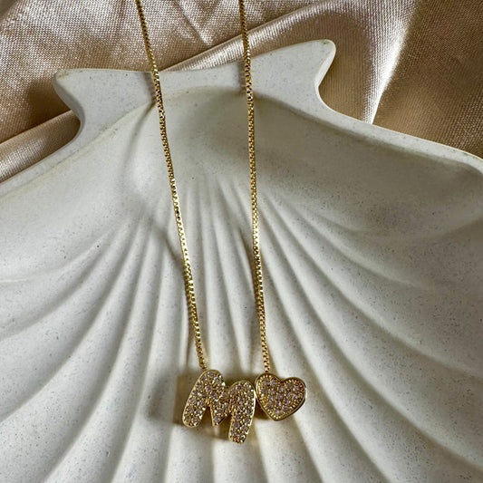 Cadena letra mediana corazón